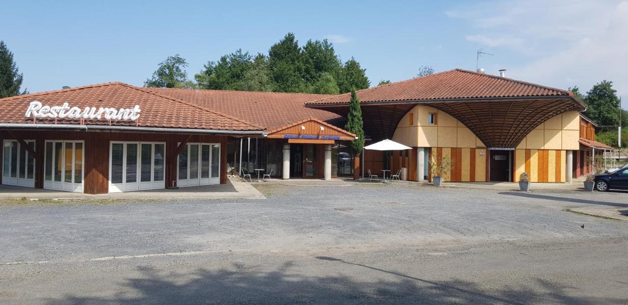 Hotel Eco Logis Espace Bellevue Séméac Exterior foto